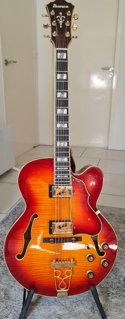 Ibanez Artstar AF155 AWB Jazz gitaar met koffer, Ophalen, Zo goed als nieuw, Hollow body, Ibanez