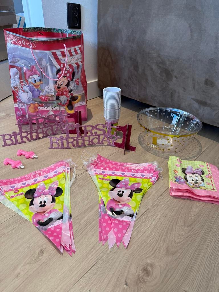 Minnie Mouse 1 jaar verjaardag decoratie pakket, Ophalen of Verzenden, Zo goed als nieuw, Versiering, Verjaardag
