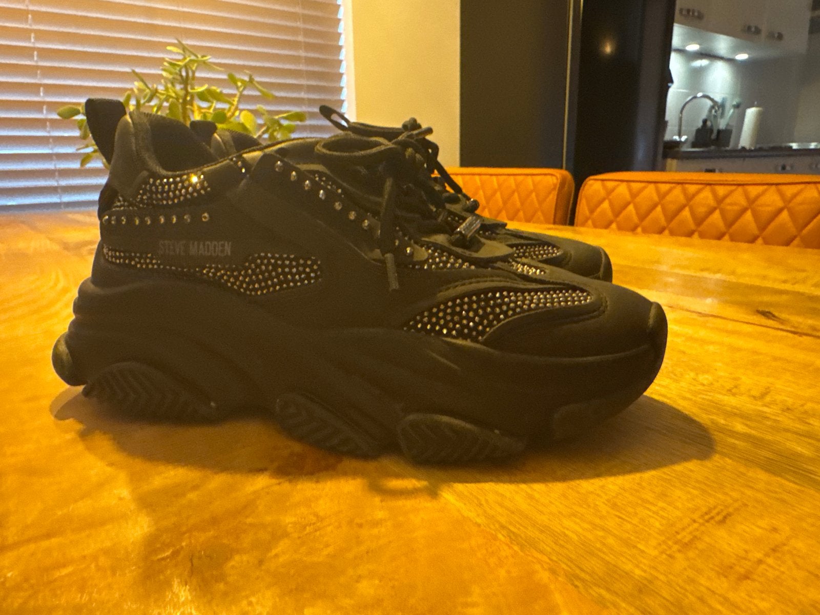 Steve Madden Sneakers Zwart met Strass Maat 38, Ophalen, Zo goed als nieuw, Zwart, Sneakers of Gympen