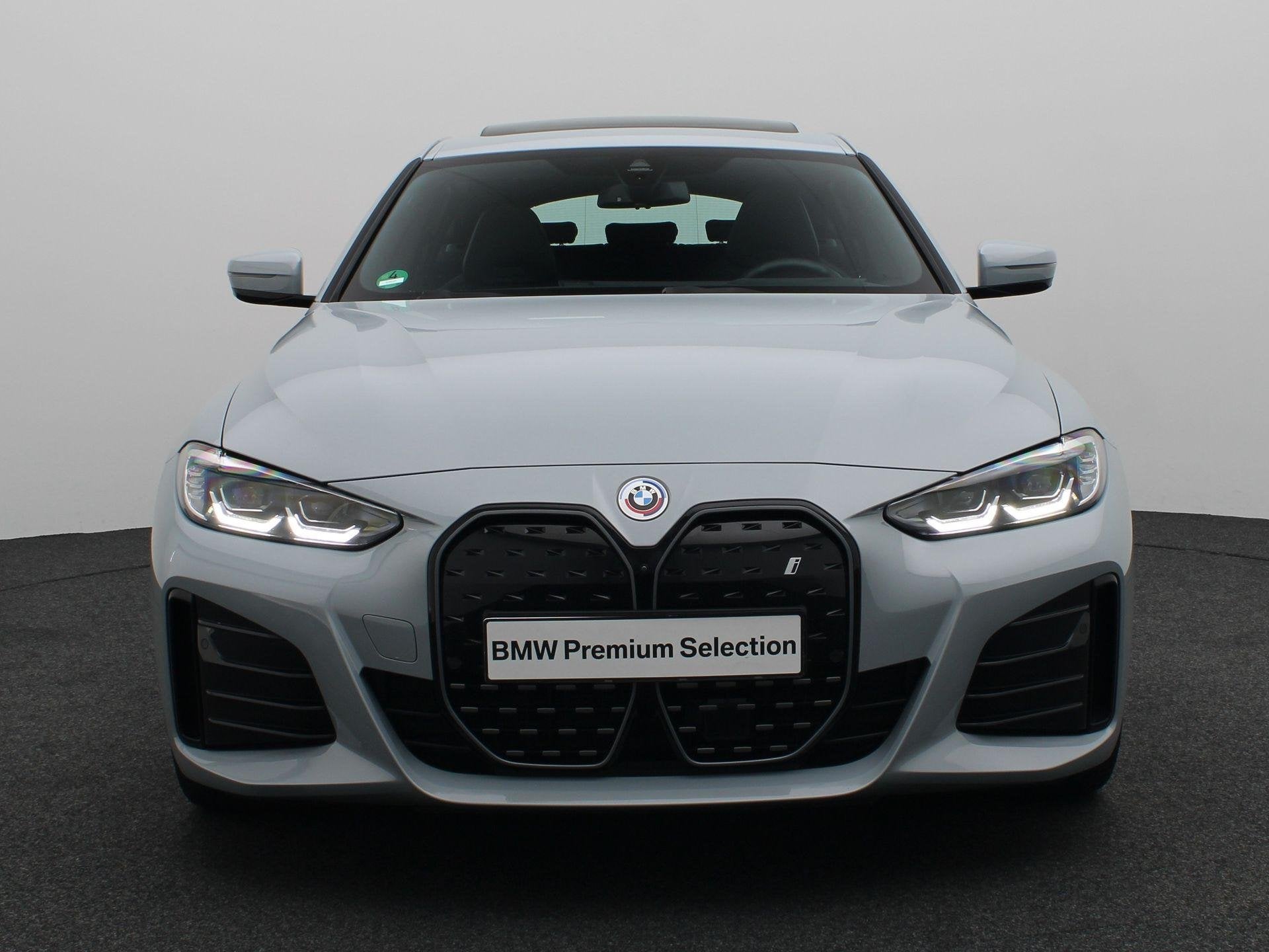 BMW i4 eDrive40 High Executive | M Sportpakket | Schuifdak |, 590 km, Met garantie (alle), 340 pk, Origineel Nederlands