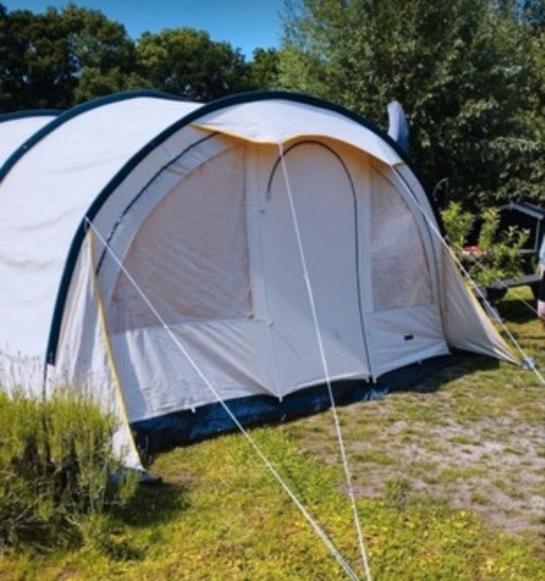 Ruime tunneltent voor 4-6 personen - Ideaal voor families, Ophalen of Verzenden, Gebruikt, Tot en met 6