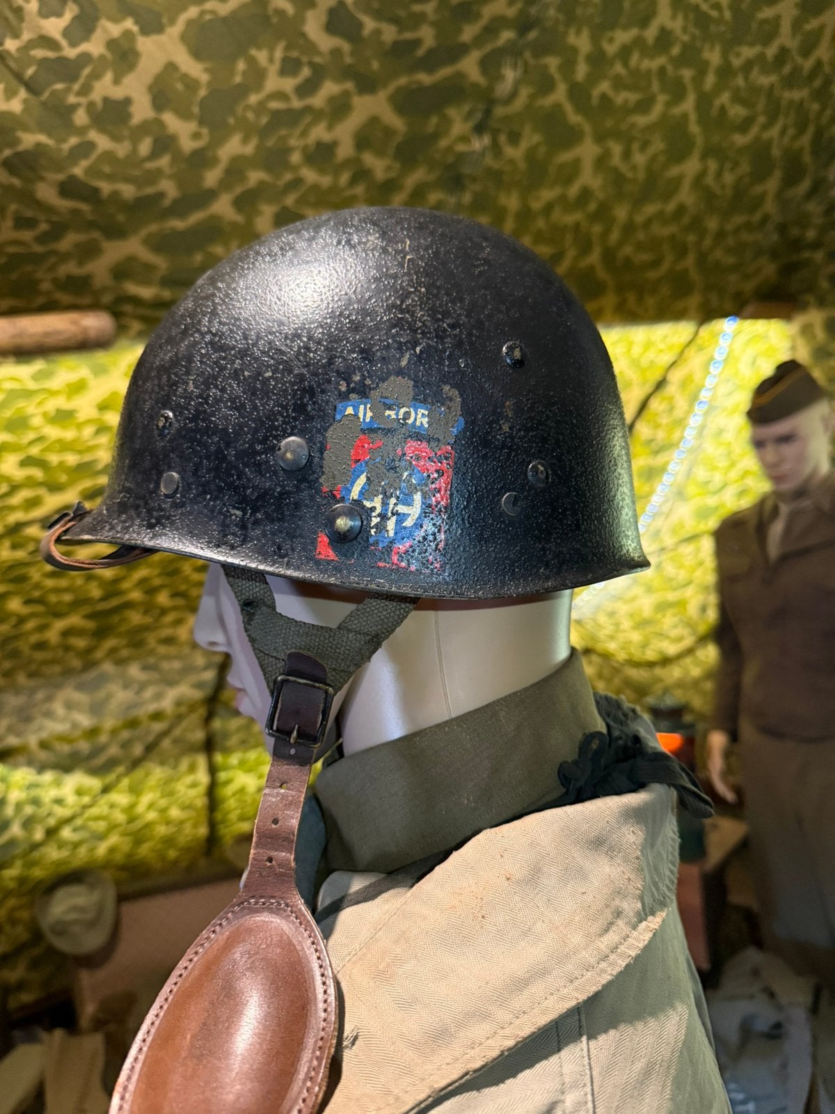 Originele Amerikaanse M1 binnenhelm CAPAC/Westinghouse, Ophalen of Verzenden, Amerika