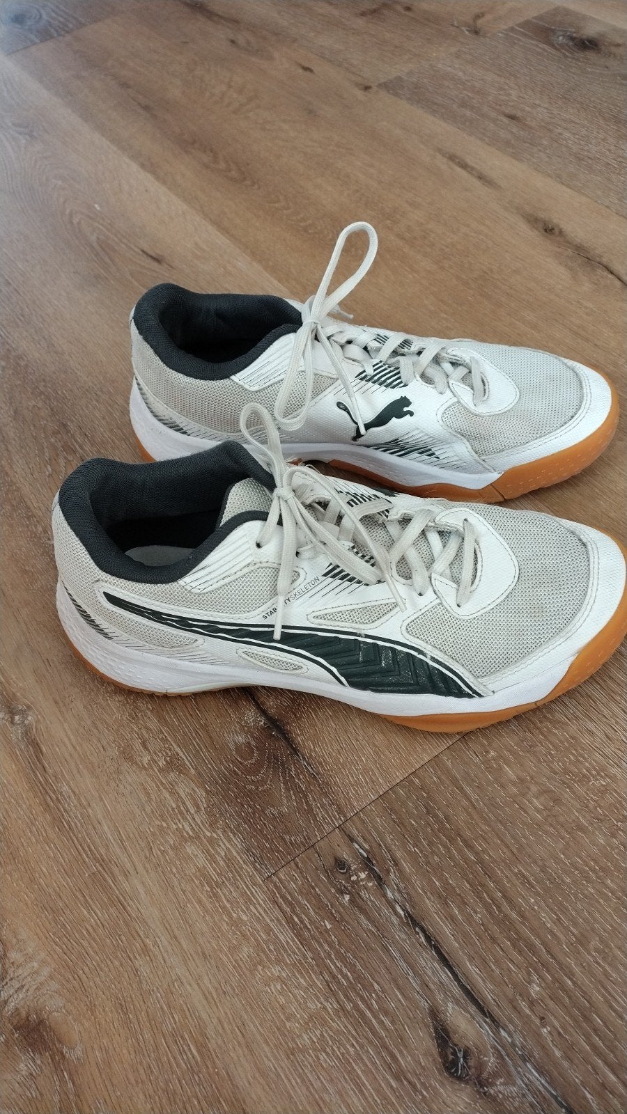 Puma Solarflash zaalschoenen - Maat 39, Ophalen of Verzenden, Gebruikt