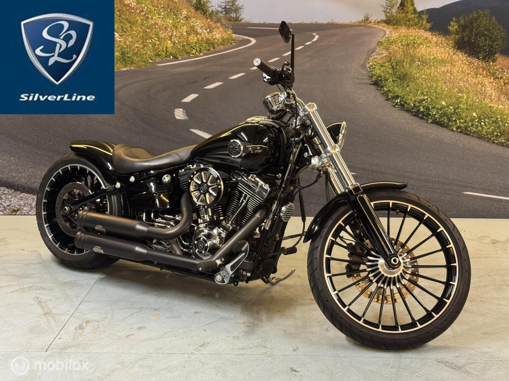 Harley-Davidson FXSB 103 BREAKOUT | Jekill & Hyde | NL motor, 1690 cc, Chopper, Meer dan 35 kW, ABS
