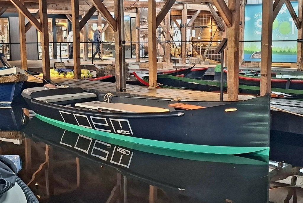 ROEM 580 elektrische sloep aluminium zelflozend, Ophalen, Binnenboordmotor, Elektrisch, 6 m