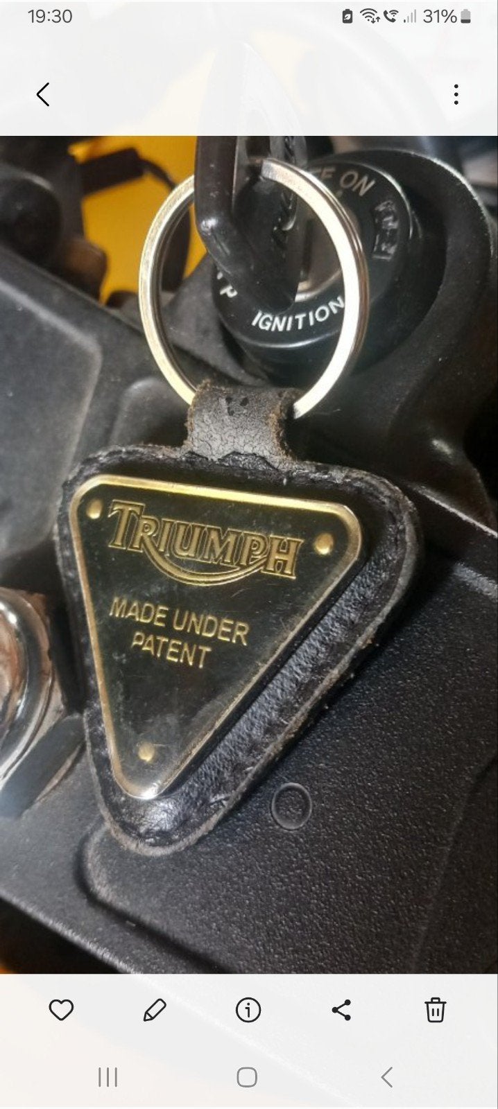 Foto 18 van Triumph 900 Daytona, T300, originele staat, lees tekst!