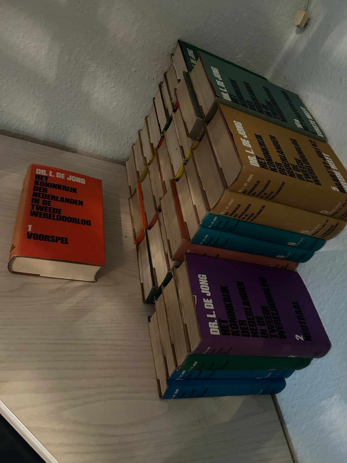 Het Koninkrijk der Nederlanden in WO2 - Dr. L. de Jong, Boeken, Ophalen, Tweede Wereldoorlog, Gelezen, Algemeen