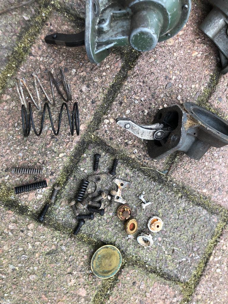 Restant Brandstof pomp Willys jeep, Verzamelen, Militaria | Tweede Wereldoorlog, Ophalen of Verzenden, Overige soorten, Amerika