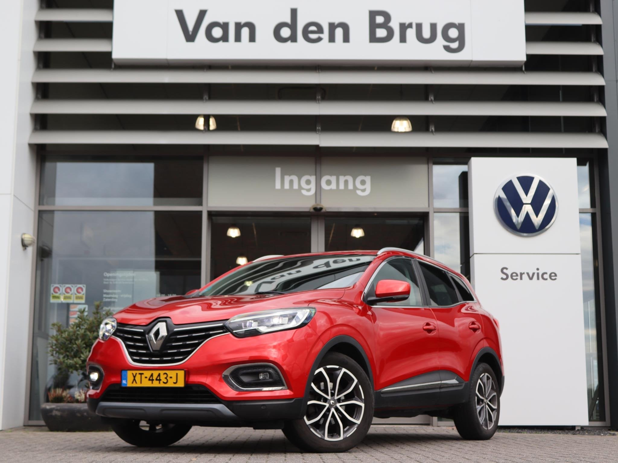 Renault Kadjar 1.3 TCe 160 pk Intens | Trekhaak | Navigatie, Auto's, Kadjar, Gebruikt, 4 cilinders, 715 kg