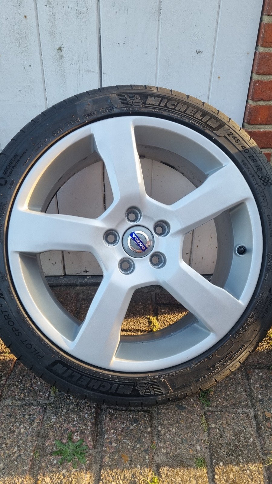 18 Volvo Cratus V60 V70  wielen Michelin zomerbanden, Ophalen, 18 inch, Banden en Velgen, Zomerbanden