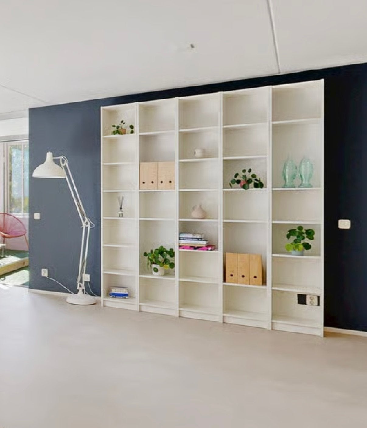 Witte Boekenkast met Verstelbare Planken 5 stuks billy Ikea, Huis en Inrichting, Kasten | Boekenkasten, Ophalen, Minder dan 50 cm