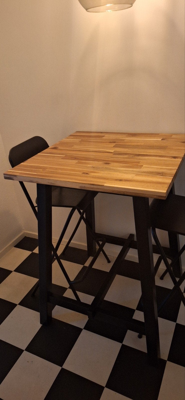 Mooie hoge eettafel met 2 krukken, Ophalen, Zo goed als nieuw, Rechthoekig, 50 tot 100 cm