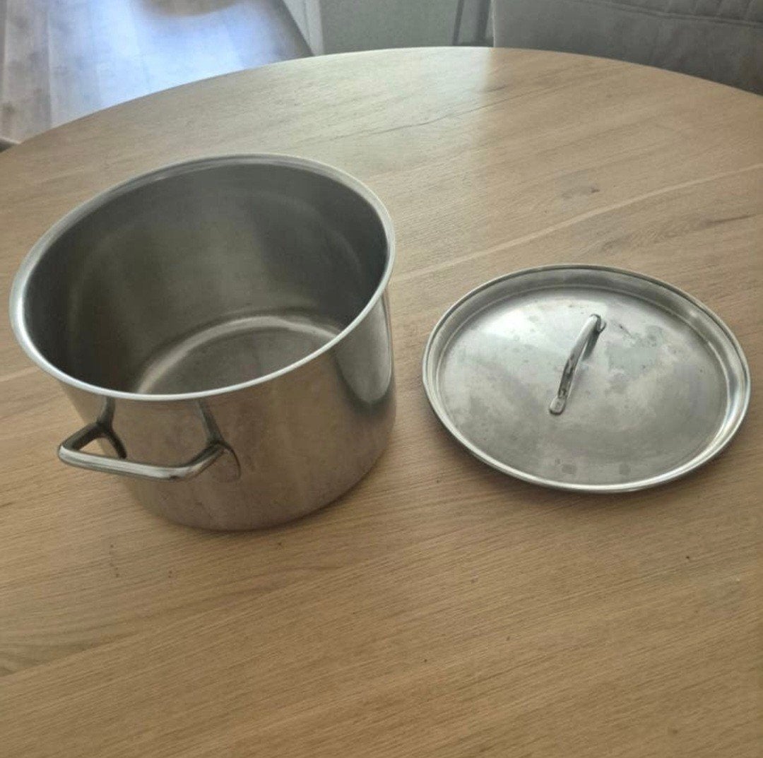 Grote metalen soeppan 12 liter, voor alle warmtebronnen, Gebruikt, Ophalen of Verzenden, Rvs, Kookpan