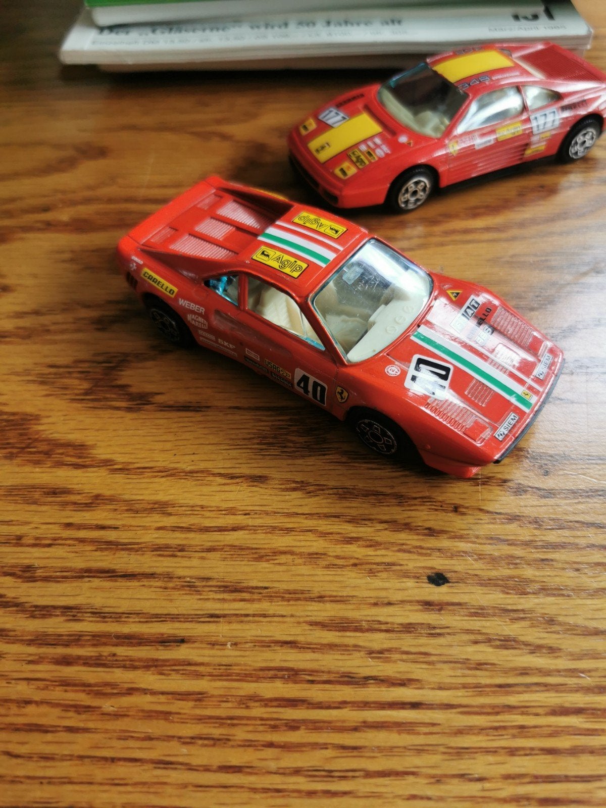 Set van 2 Ferrari raceauto's - Matchbox/Hot Wheels stijl, Ophalen of Verzenden, Gebruikt