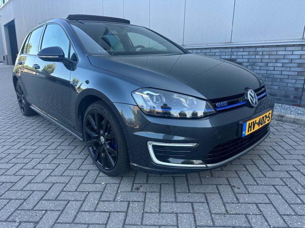 Volkswagen GOLF 1.4 TSi  GTE Leer+Pano Dak, Gebruikt, 4 cilinders, Zwart, 1499 kg