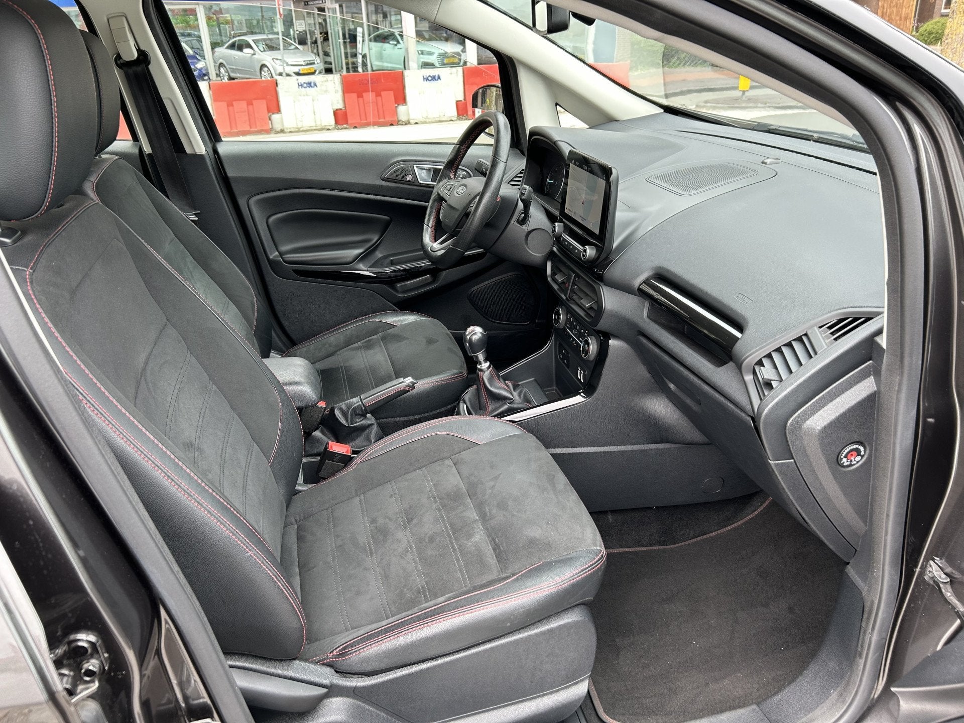 Ford EcoSport 1.0 EcoBoost ST-Line 69.000 KM Nieuwstaat ST-L, Auto's, Voorwielaandrijving, Dealer onderhouden, Gebruikt, Ecosport