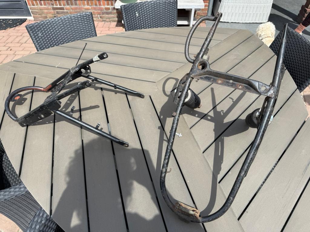 Bmw r100rt subframes, Fietsen en Brommers, Ophalen of Verzenden, Zo goed als nieuw