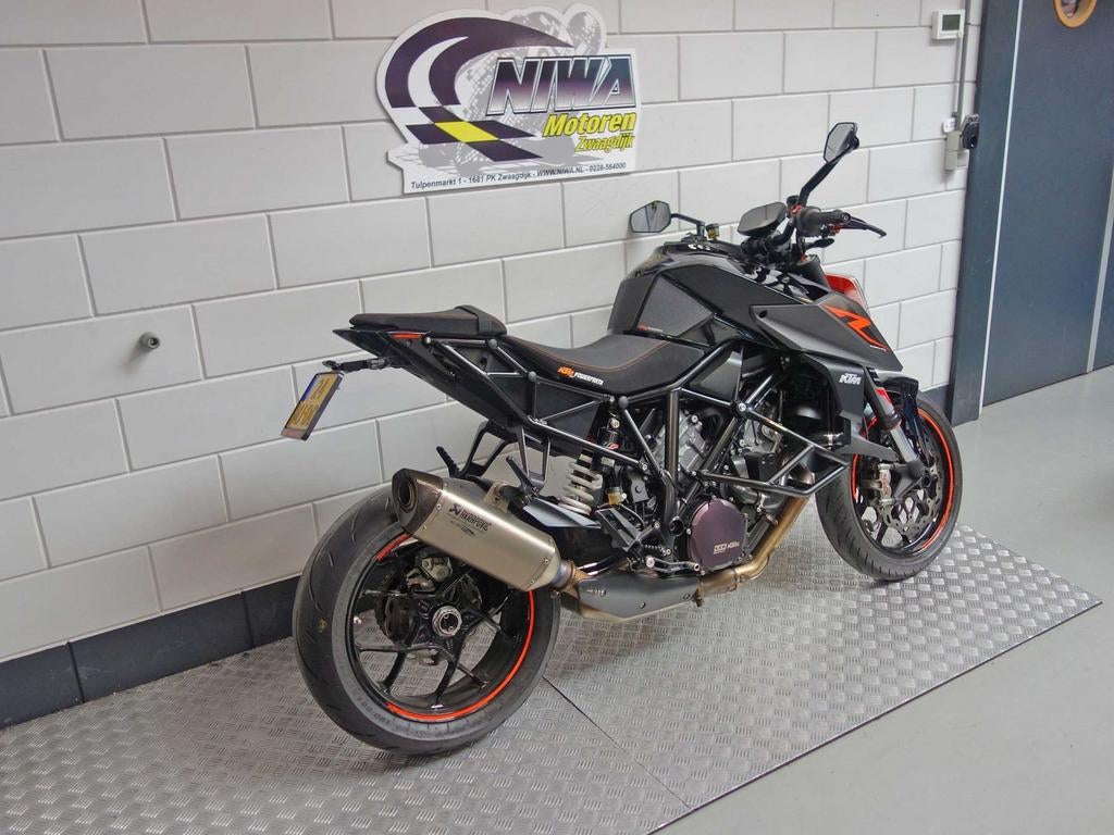 KTM 1290 SUPER DUKE R, 2 cilinders, KTM, Motorrijbewijs A, Bedrijf