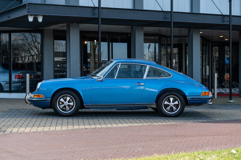 Porsche 911 T 2.2 concours (bj 1970), Auto's, Zwart, Overige kleuren, 4 stoelen, Bedrijf