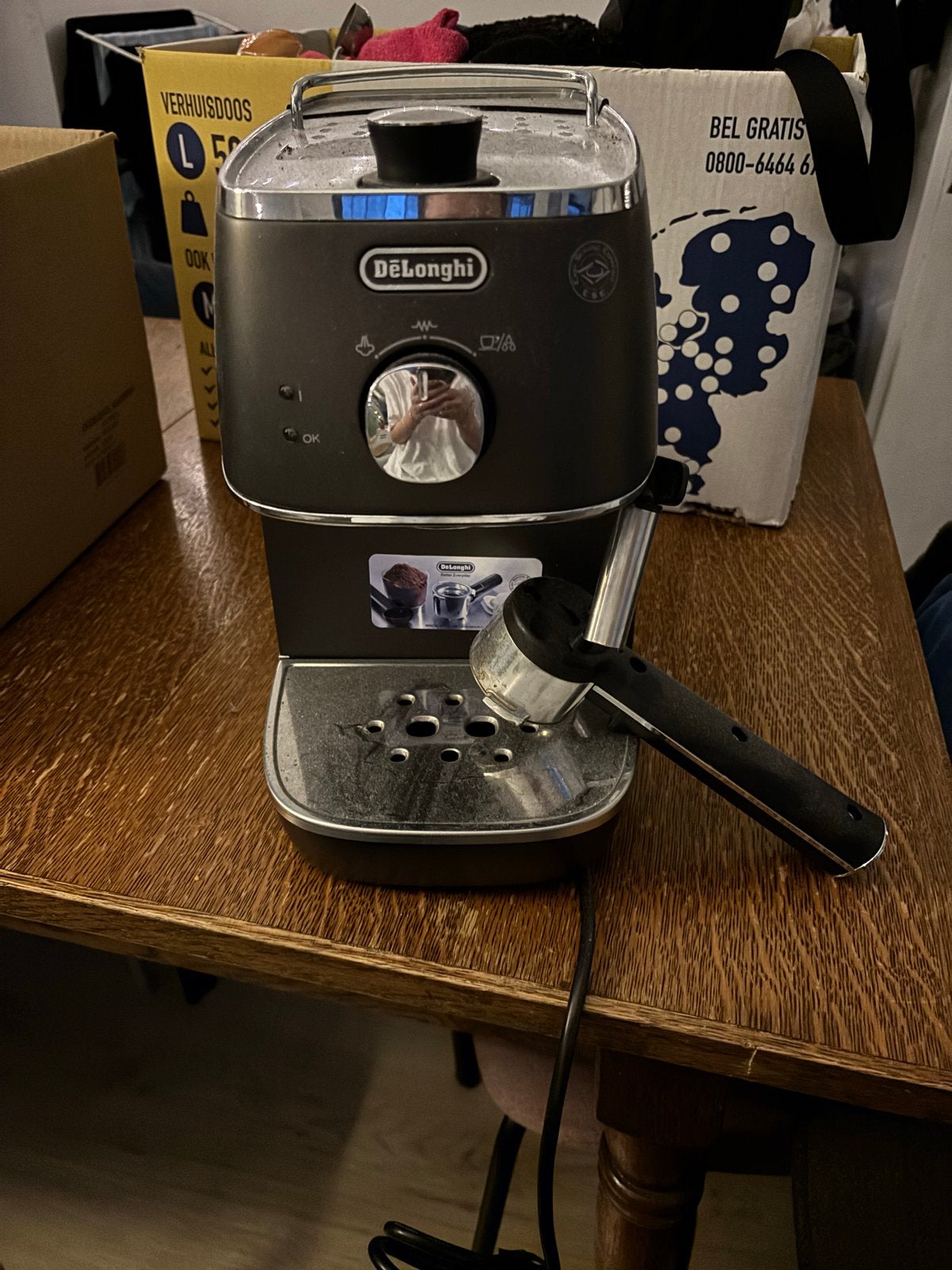 DeLonghi Dedica Style EC 685.BK Espressomachine, Espresso apparaat, Gemalen koffie, Zo goed als nieuw, 1 kopje