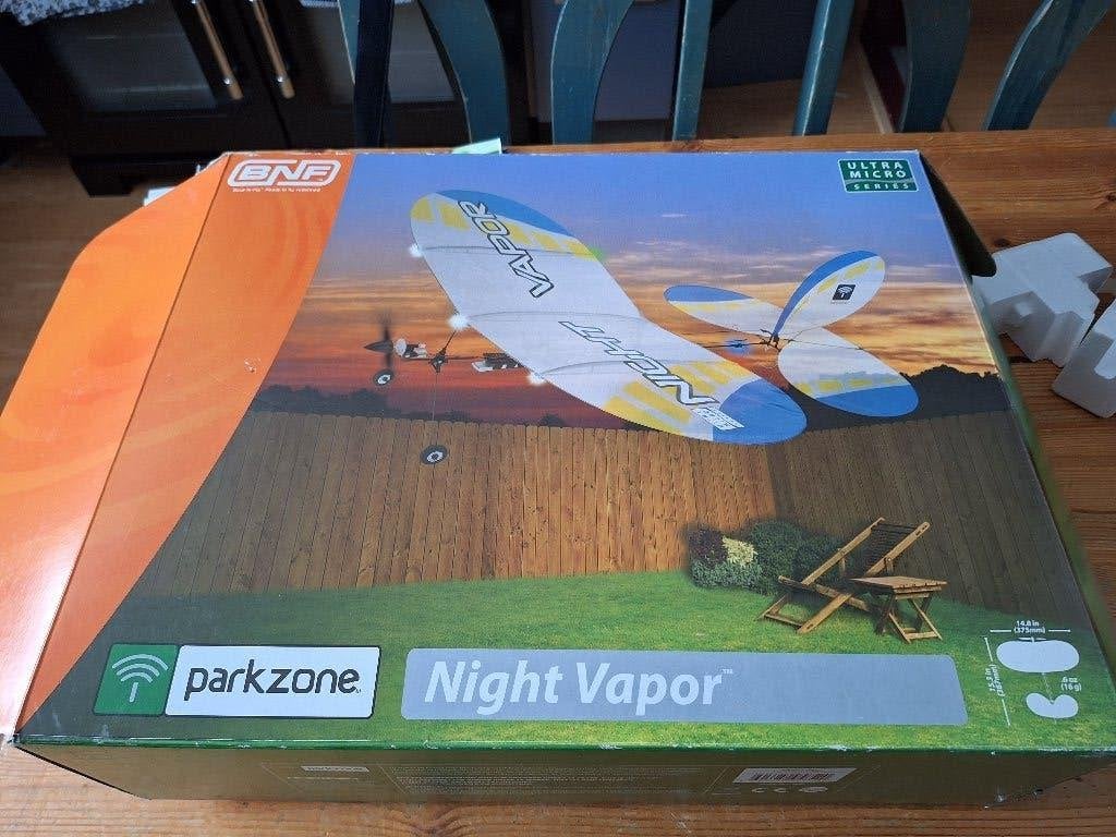 Park zone night vapor vliegtuigje, Gebruikt, Groter dan 1:72, Vliegtuig, Ophalen