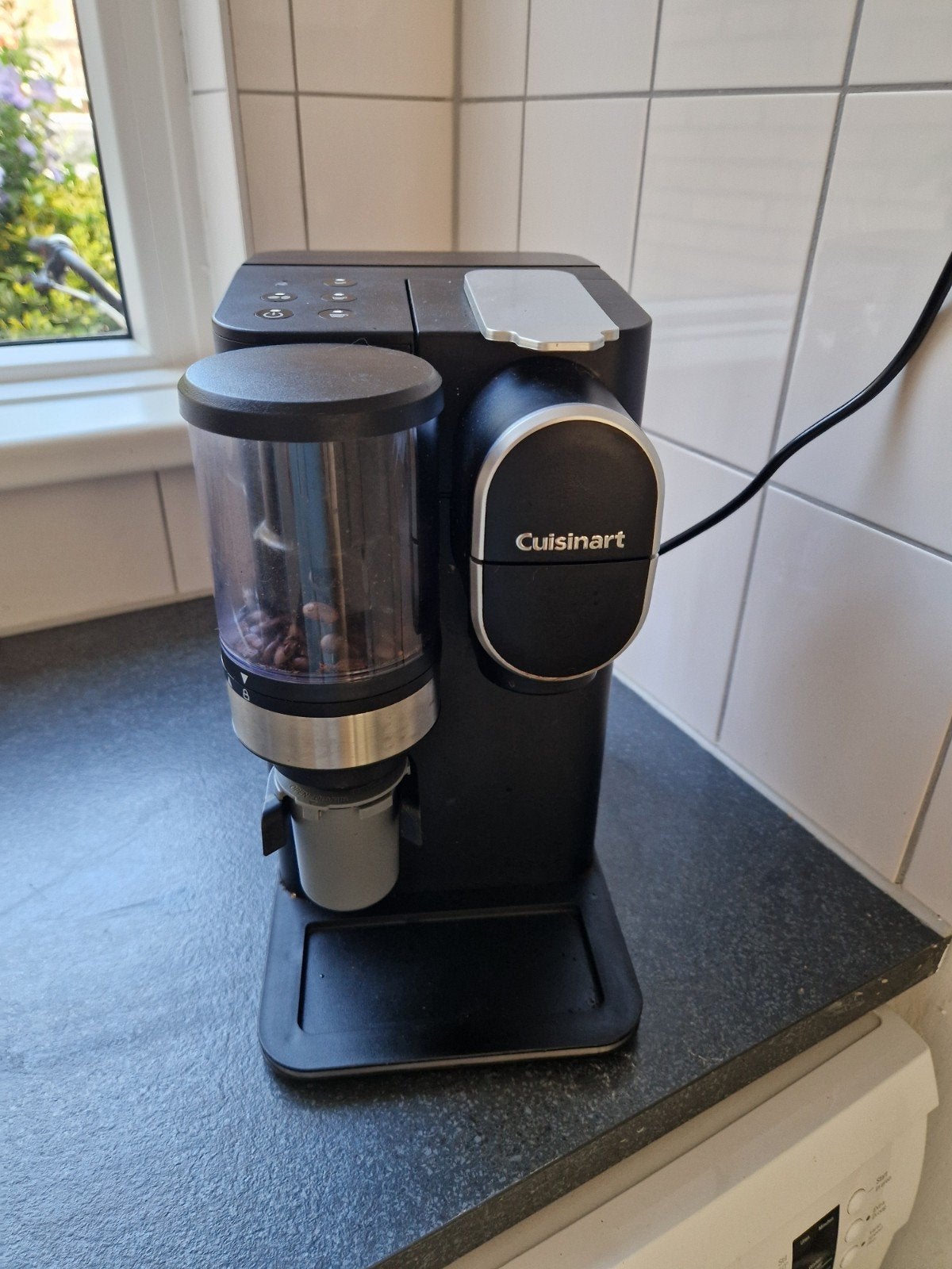 Cuisinart Q181a Koffiezetapparaat met bonenmaler, Ophalen, Afneembaar waterreservoir, Gebruikt, Koffiemachine