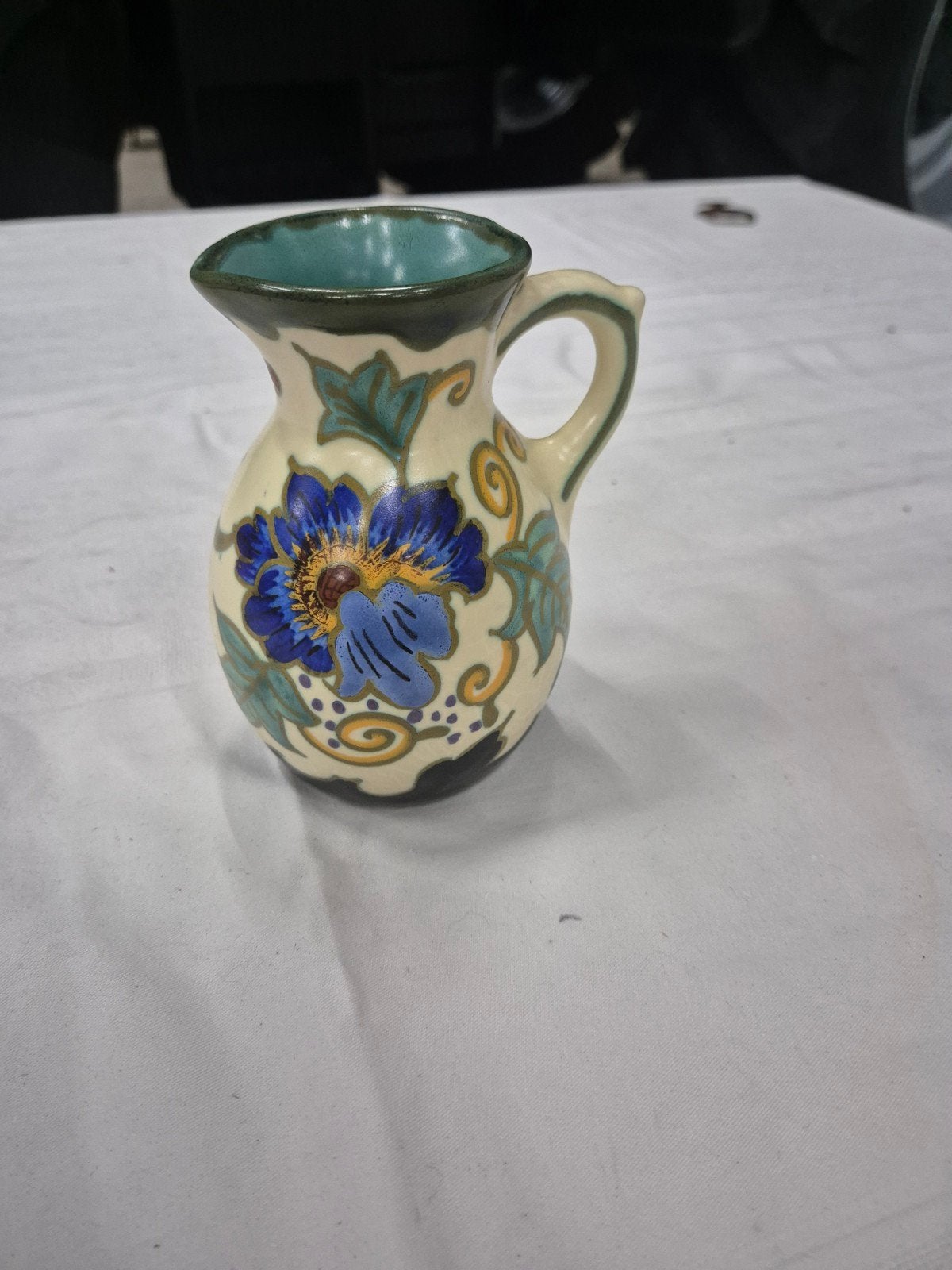 Antiek Royal Gouda Plateel Kannetje valencia Handgeschilderd, Antiek en Kunst, Ophalen of Verzenden