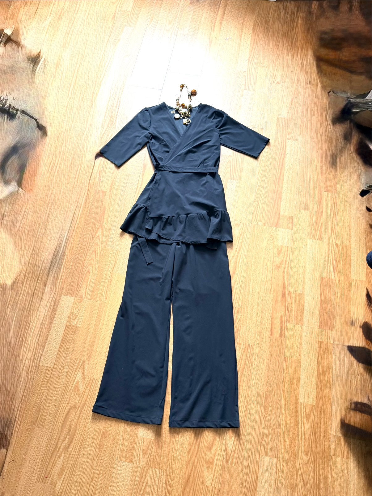 Zomer broekpak zgan, Kleding | Dames, Jumpsuits, Ophalen of Verzenden, Zo goed als nieuw, Maat 38/40 (M), Grijs