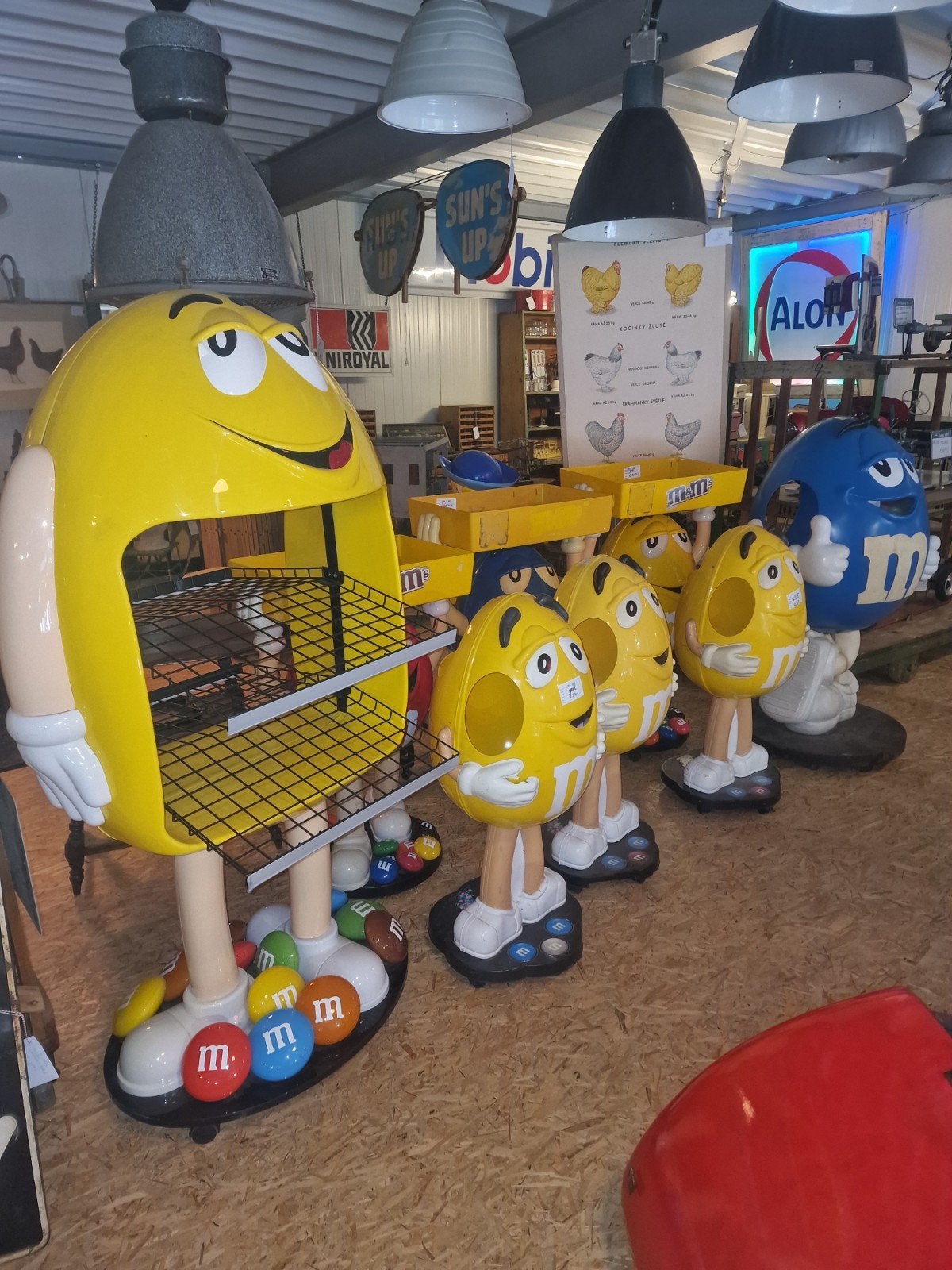 diverse  Amerikaanse  m&m figuren, Ophalen, Gebruikt, Gebruiksvoorwerp