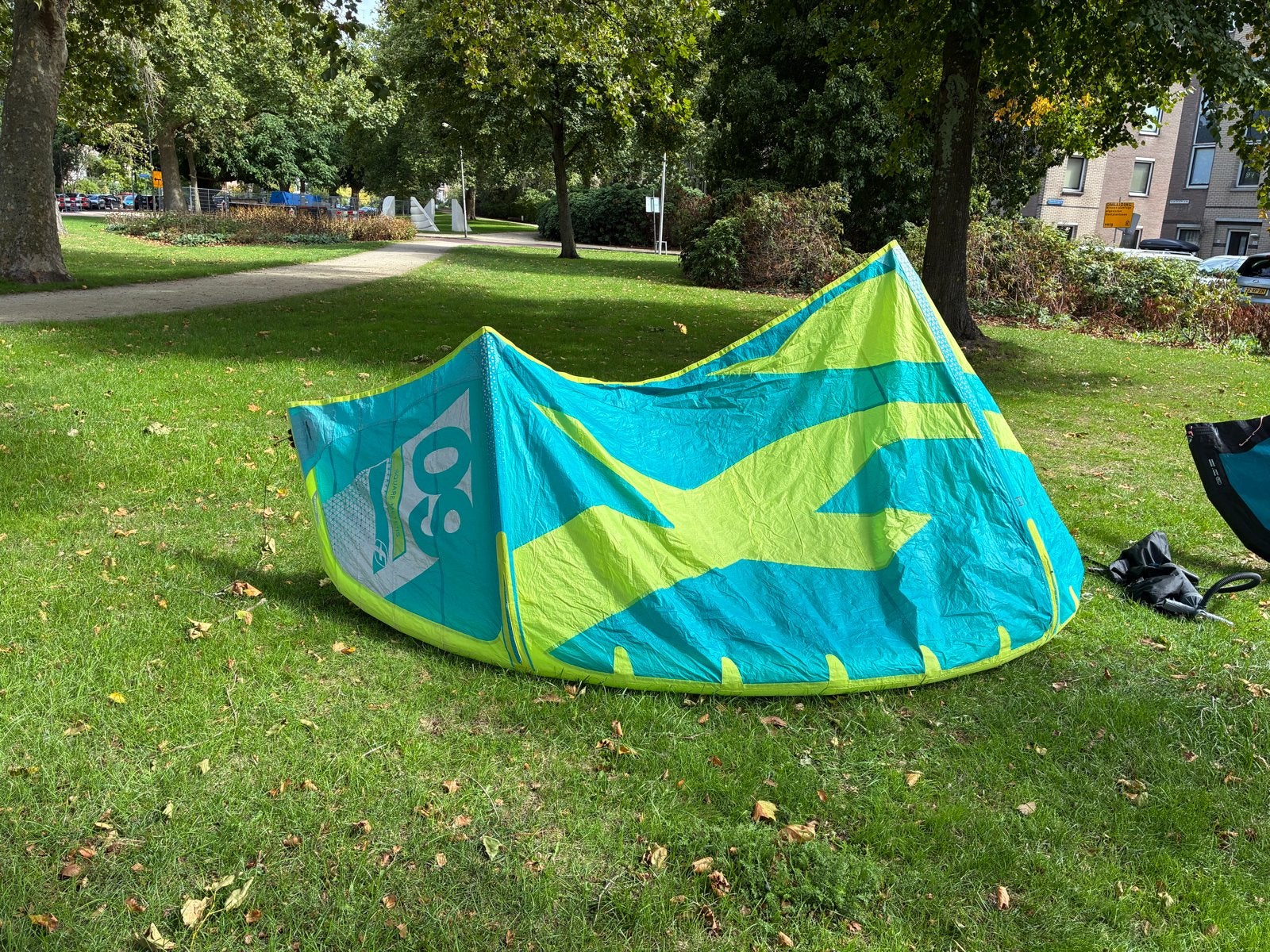 F-one bandit 9m2 kite 2018/2019, Watersport en Boten, 9 m², Geen board, Ophalen of Verzenden, Zo goed als nieuw