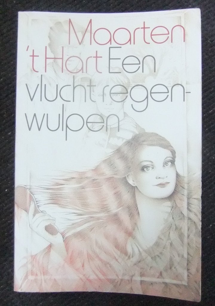 Een Vlucht Regenwulpen-Maarten 't Hart, Ophalen of Verzenden, Gelezen, Nederland