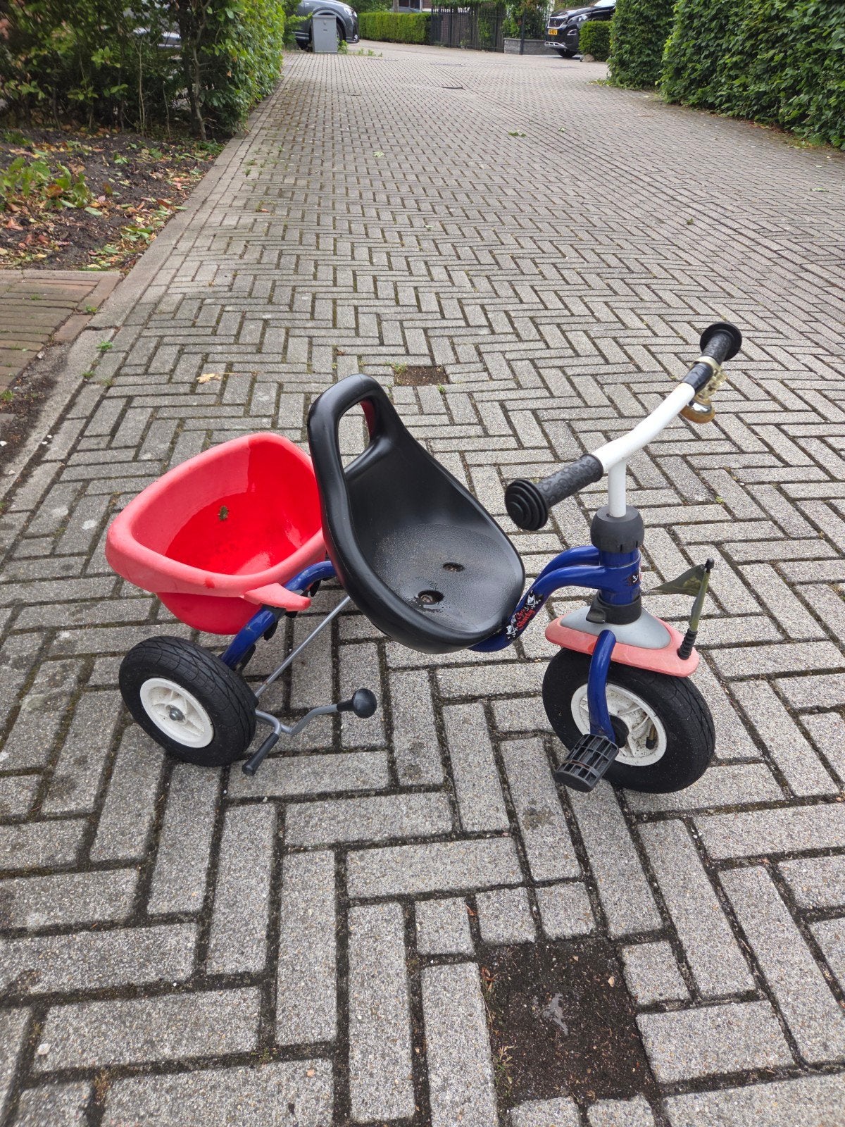 Kinder driewieler met bakje, Ophalen, Gebruikt, Overige typen