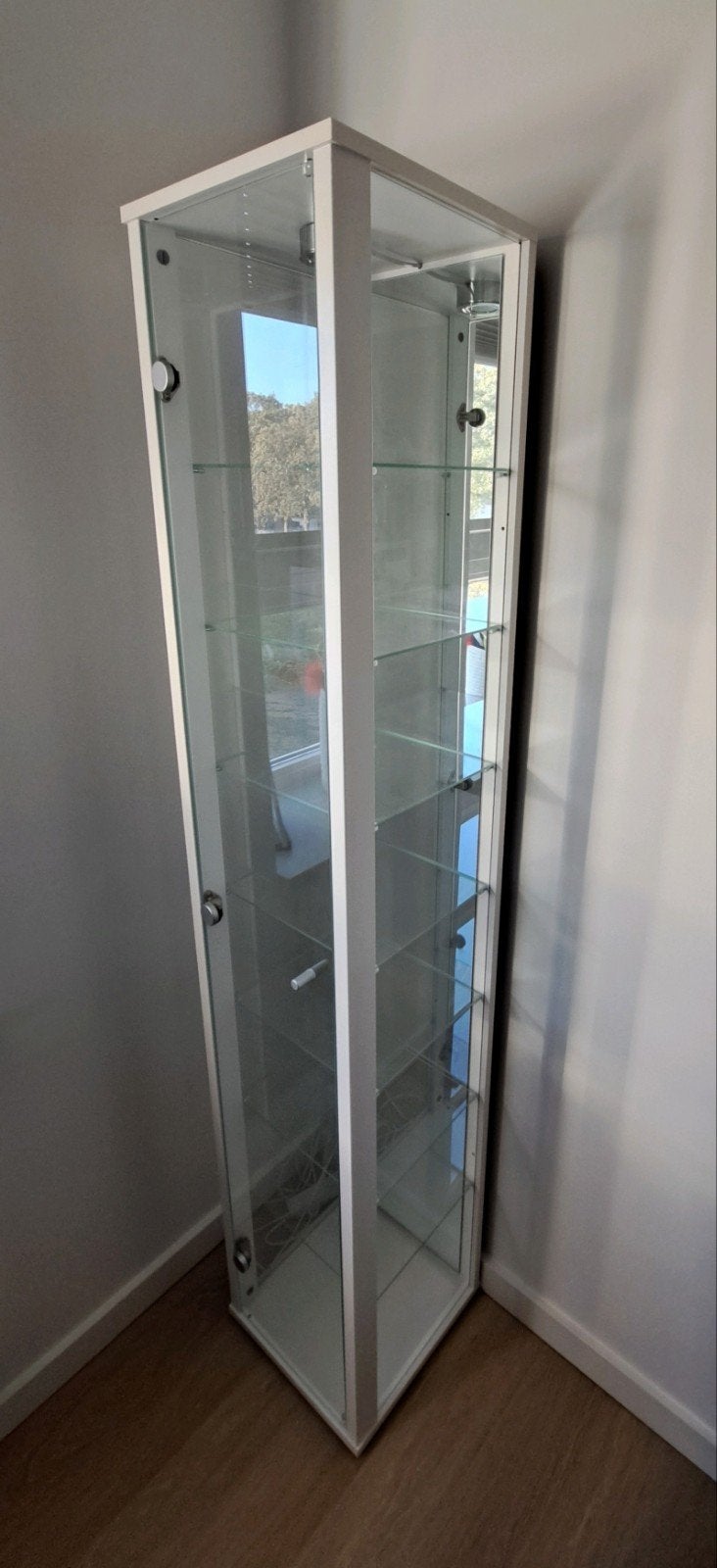 Vitrinekast 169 x 32 cm met verlichting, Ophalen, Minder dan 50 cm, Met deur(en), Glas