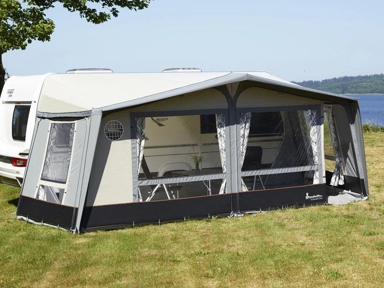 Isabella Ambassador Crown 2509 voortent, kleur bordeaux, Ophalen, Gebruikt, Isabella