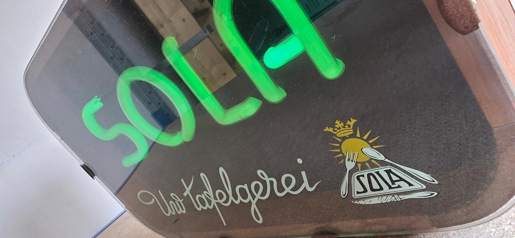 SOLA neon reclame uw tafelgerei lichtreclame neonreclame, Ophalen of Verzenden, Gebruikt, Lichtbak of (neon) lamp