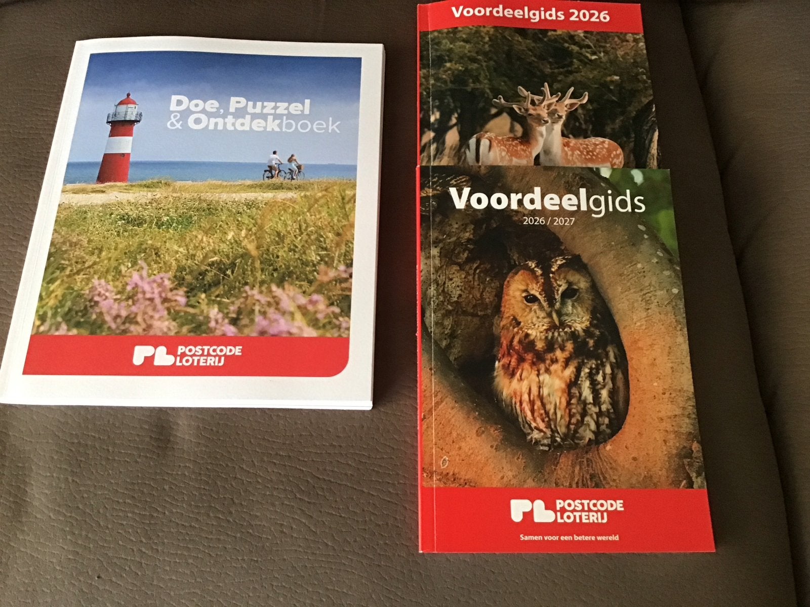 Postcode Loterij Voordeelgidsen 2026/2027 en Doe, Puzzel & O, Boeken, Catalogussen en Folders, Nieuw, Catalogus, Ophalen of Verzenden