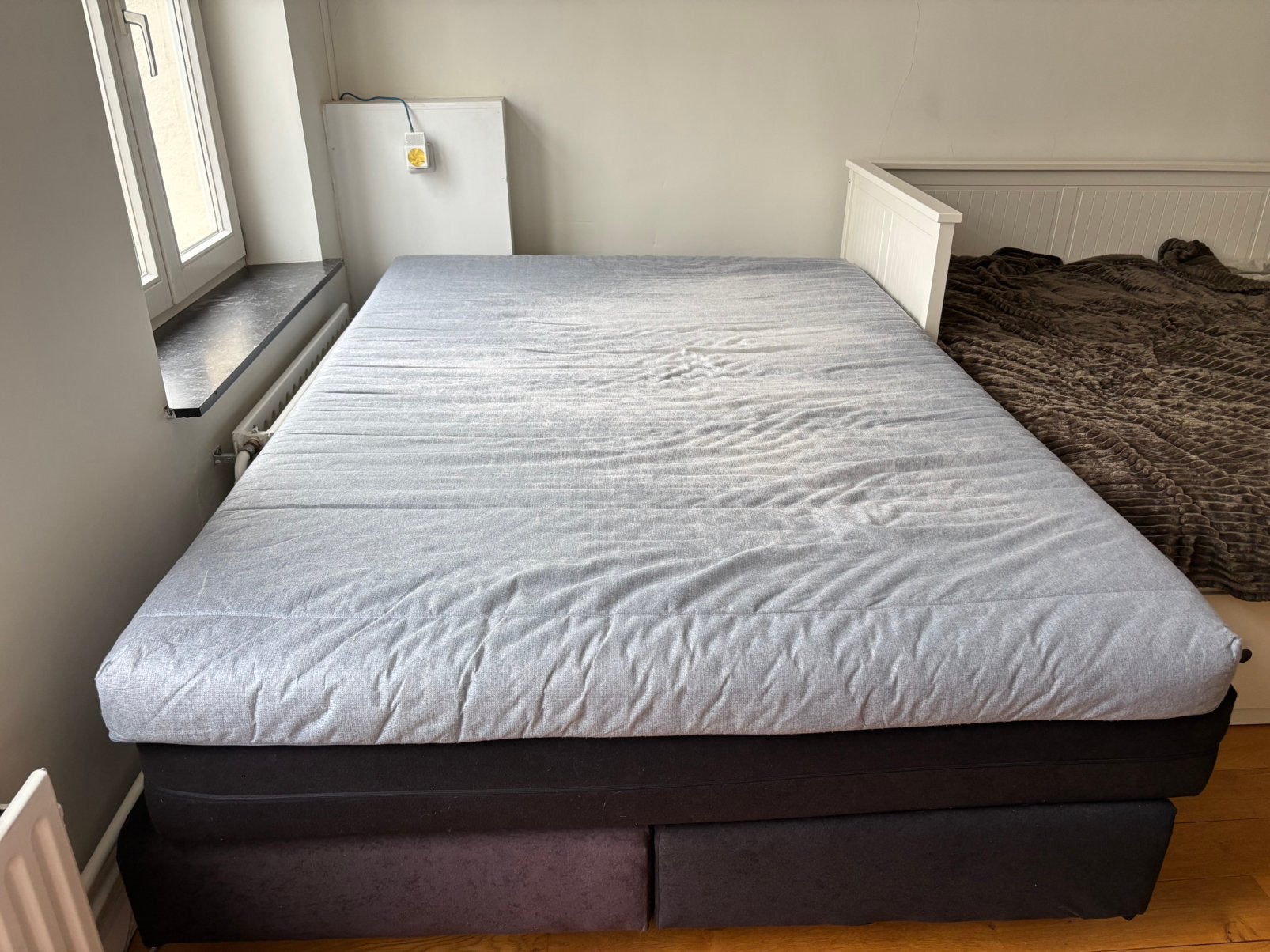 bedframe, matress and matress topper, Ophalen, Gebruikt, Twijfelaar