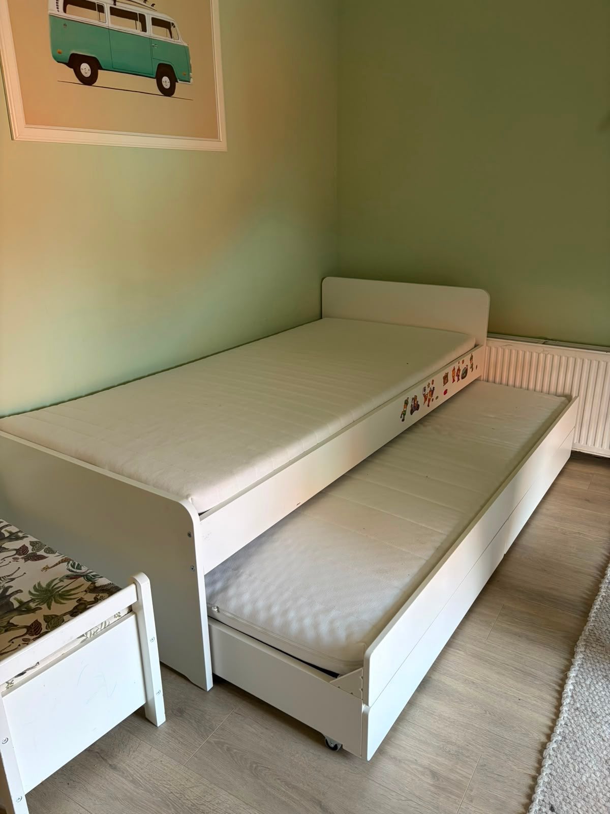 Eenpersoons bed met uitschuifbaar logeerbed 90  200 cm, Verstelbaar, 90 cm, Wit, Tweepersoons