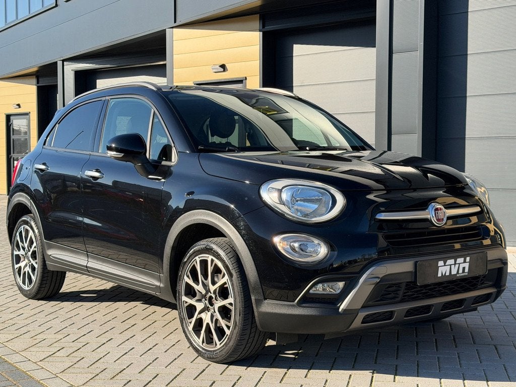 Fiat 500 X 1.4 Turbo MultiAir Lounge - Stoelverwarming - Nav, Voorwielaandrijving, Gebruikt, 4 cilinders, Automatische klimaatregeling