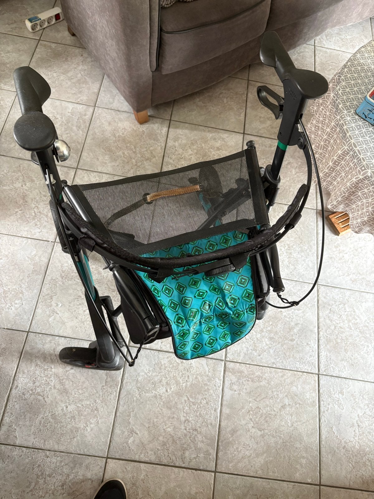 Opvouwbare rollator, Ophalen, Opvouwbaar, Zo goed als nieuw
