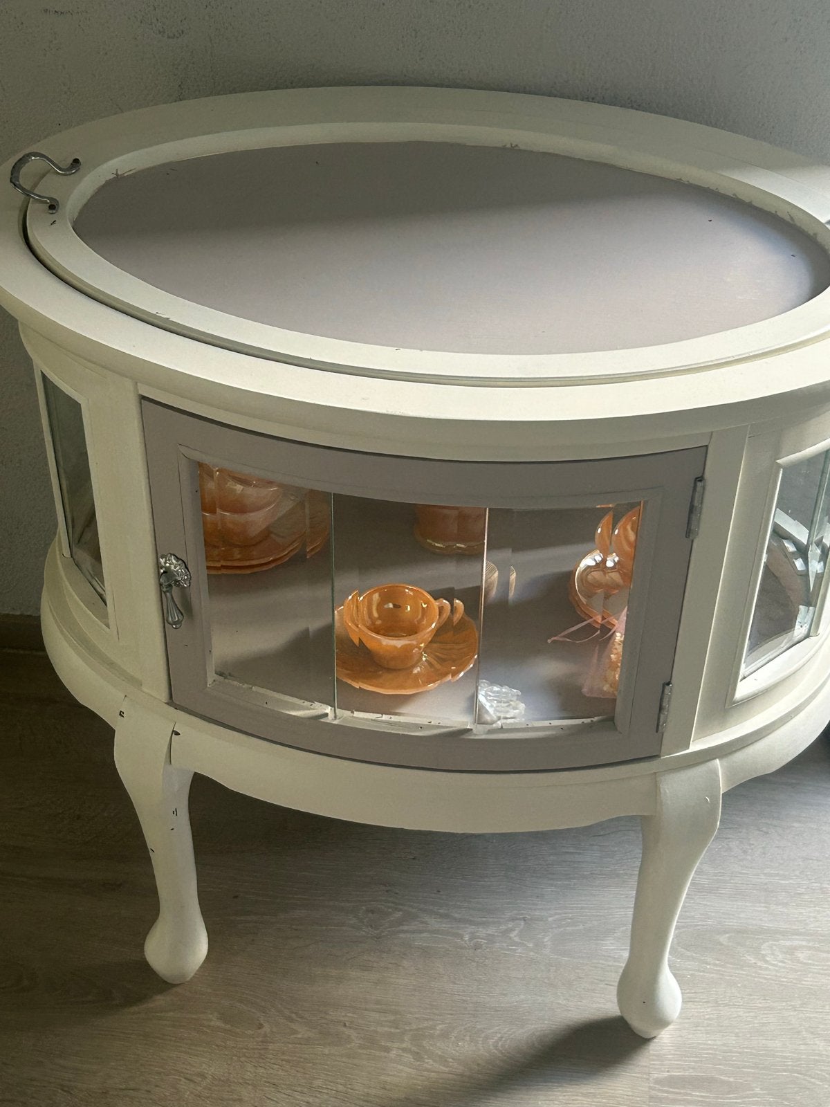 Theekastje met geslepen glas en los dienblad, Antiek en Kunst, Ophalen