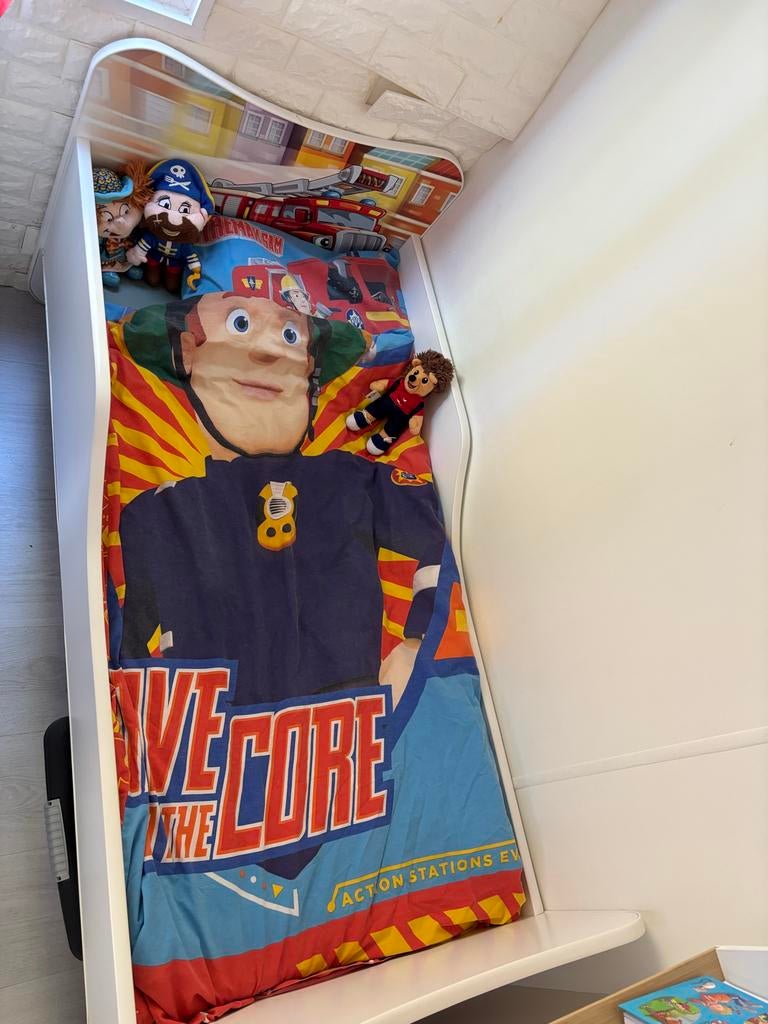 Brandweer kinderbed 70x140cm met matras en dekbed, Ophalen, Gebruikt, Wit, 190 cm of minder