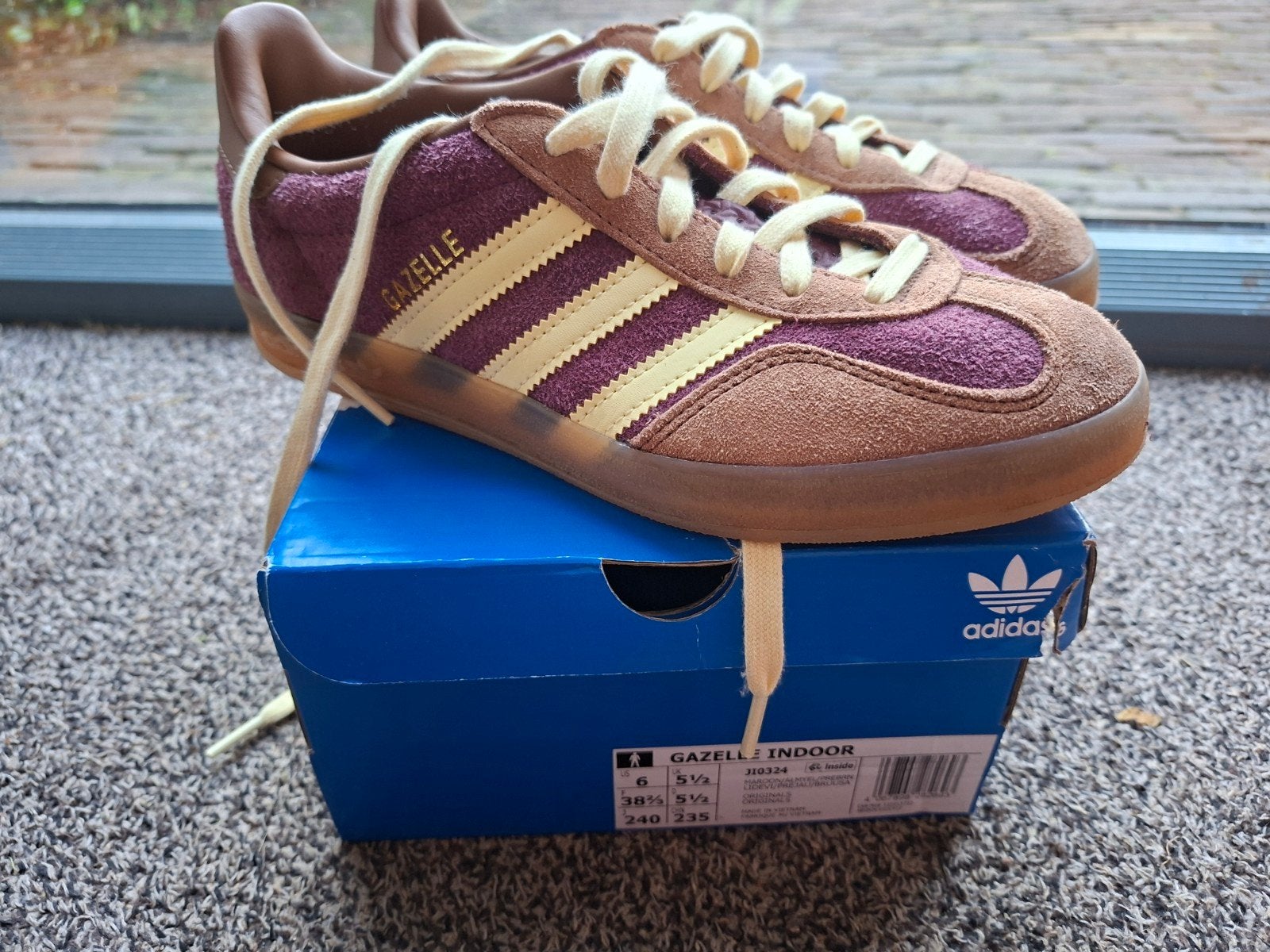 Adidas Gazelle Sneakers - Paars/Bruin zgan in doos, Overige kleuren, Adidas, Ophalen of Verzenden, Sneakers of Gympen