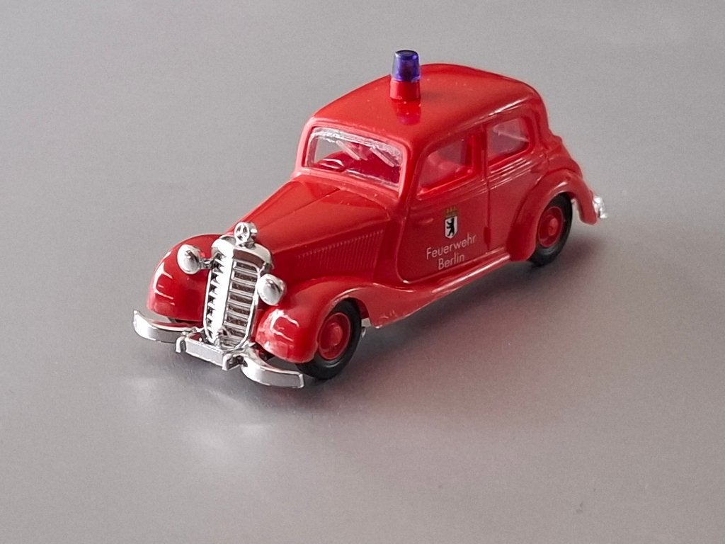 1:87 brandweer Mercedes 170V Busch € 4, Verzenden, Zo goed als nieuw, Auto, Overige merken