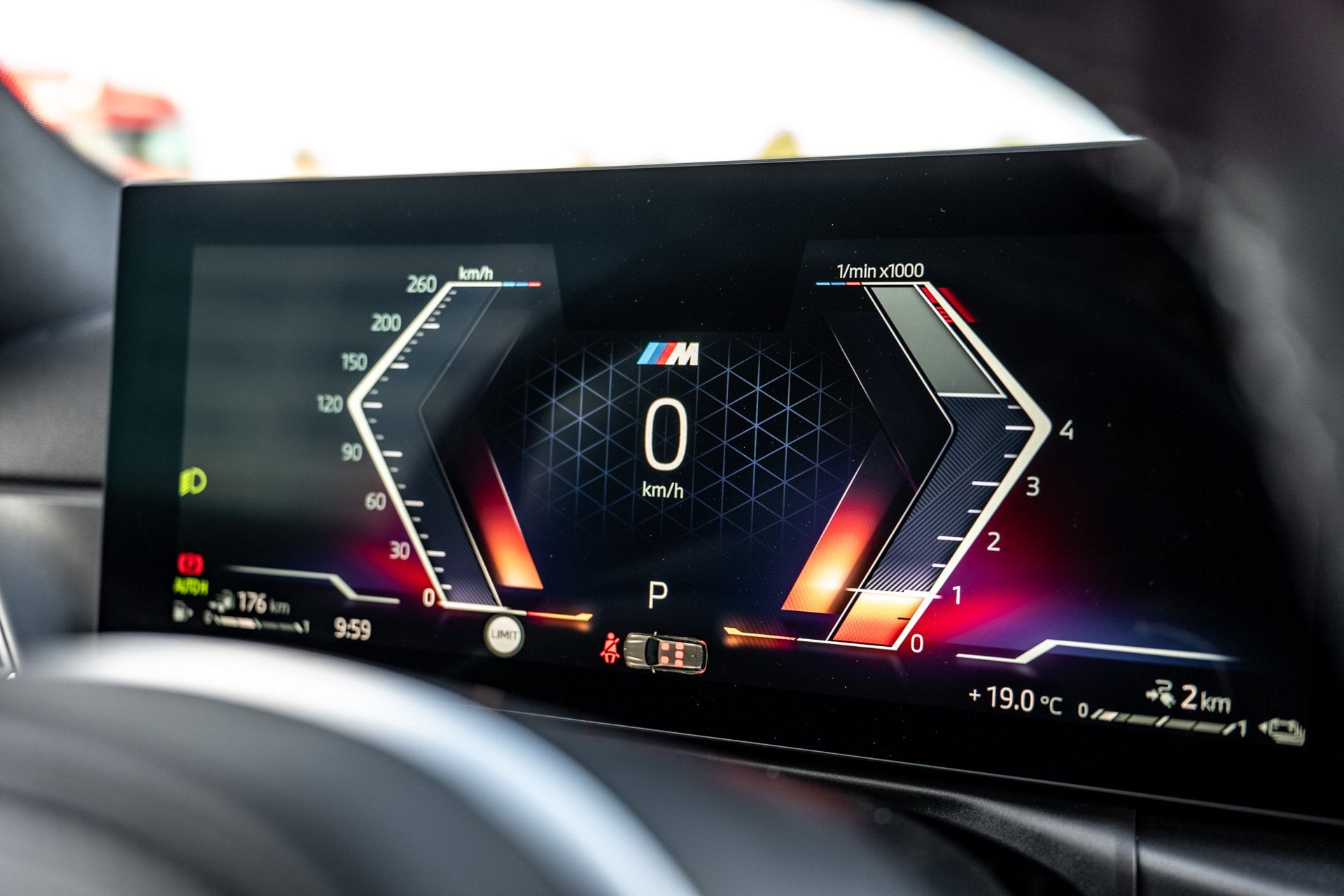 Foto 11 van BMW 3-serie Touring 330e Pano/M-Sport/HUD/Trekhaak