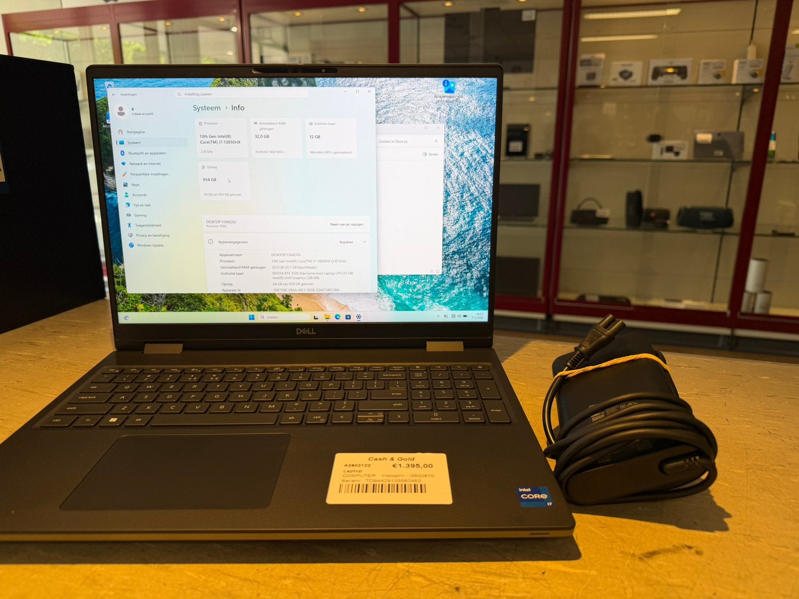 Dell Precision 7680 i7 13th gen /32gb/1tb /12GB RTX 3500 ADA, Computers en Software, Ophalen of Verzenden, Dell, Dell@info.nl