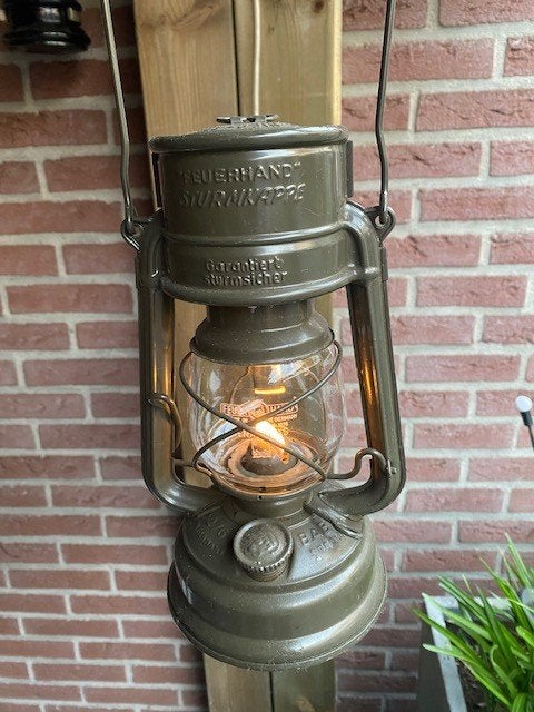 stormlamp feuerhand baby 276 legergroen, Ophalen of Verzenden
