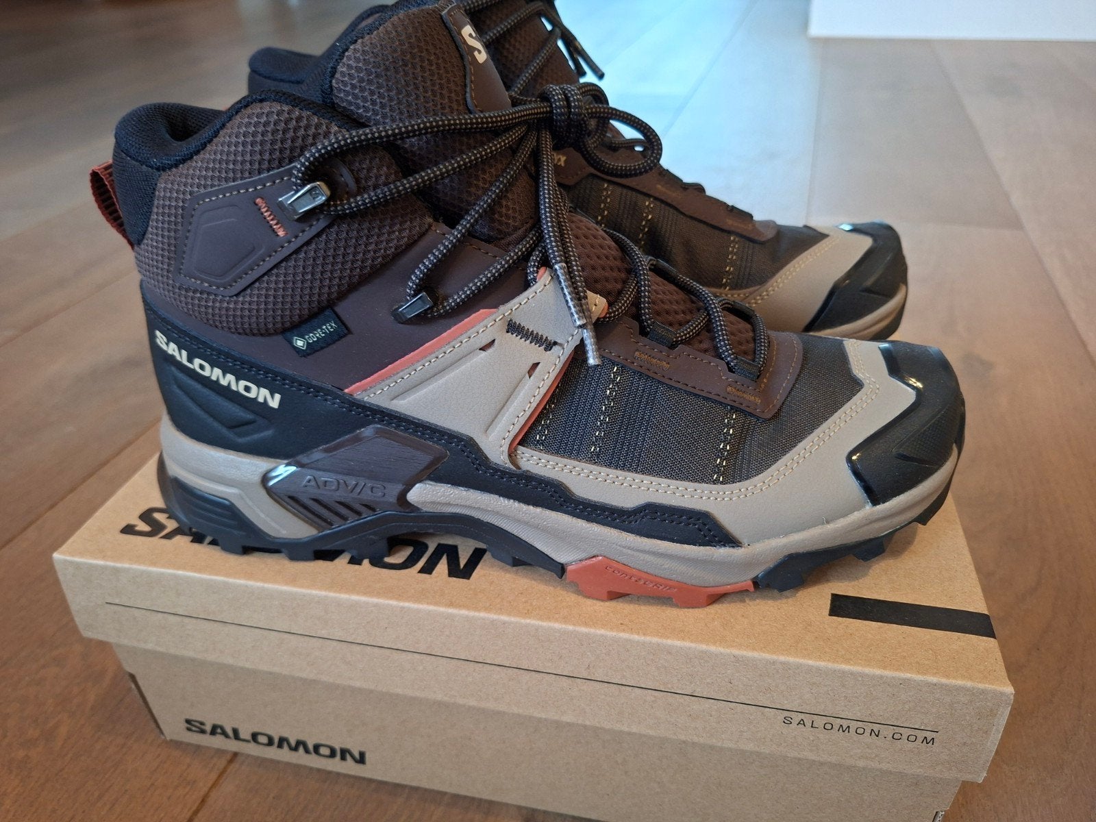 Salomon X Ultra 5 Mid GTX wandelschoenen Maat 42, Ophalen of Verzenden, Zo goed als nieuw, Schoenen