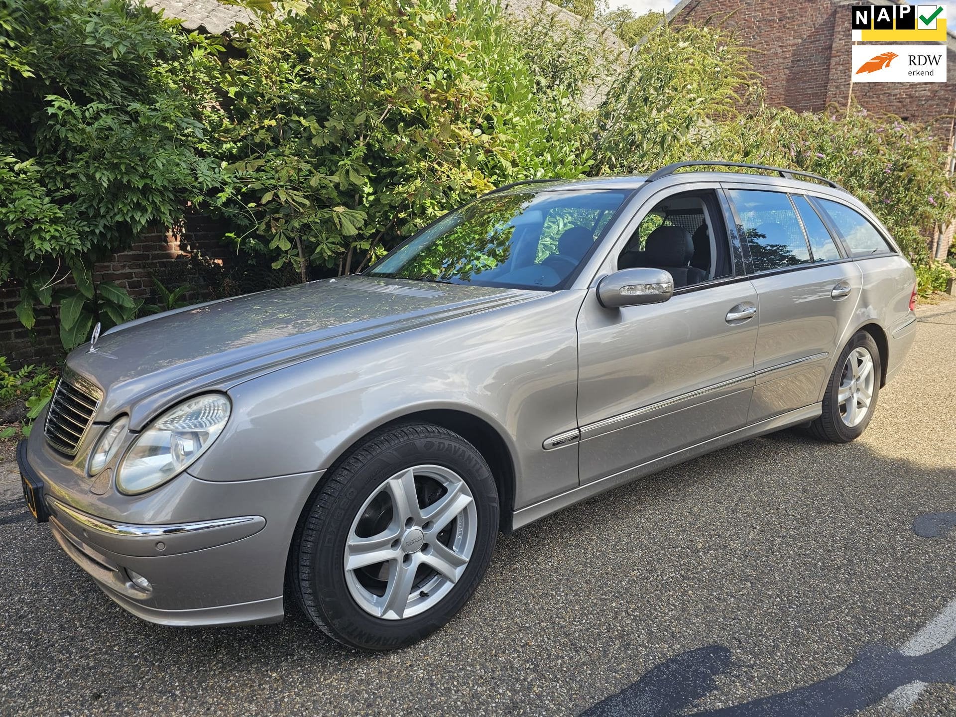 Mercedes-Benz E-klasse Combi 200 K. Avantgarde SUPERMOOIE AU, Automaat, Achterwielaandrijving, Gebruikt, 4 cilinders