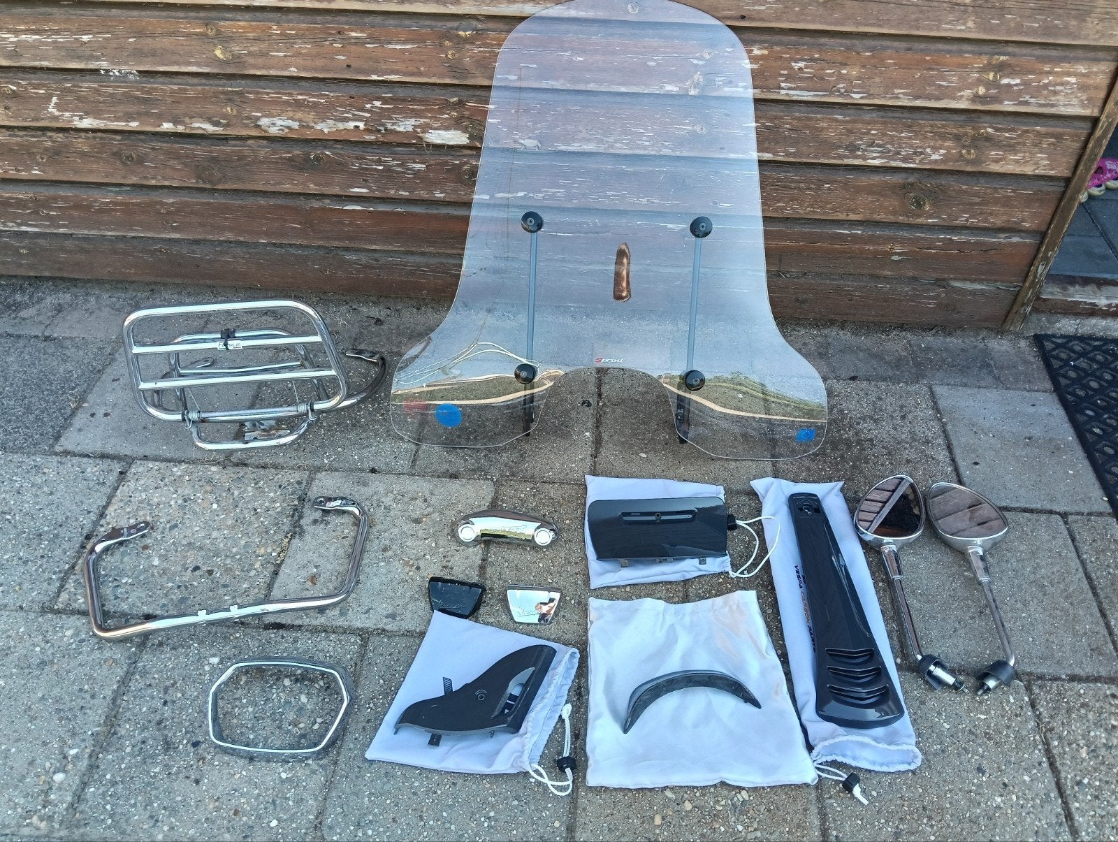 orginele vespa sprint hoog windscherm en onderdelen, Ophalen, Zo goed als nieuw, Vespa